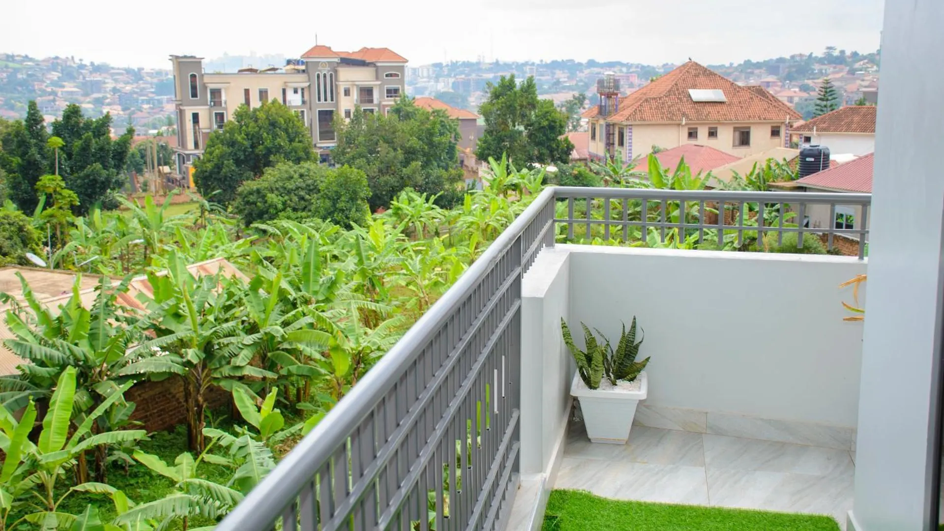 Cozy Residence One, 1 Bedroom Apartment Kyanja Kampala Uganda